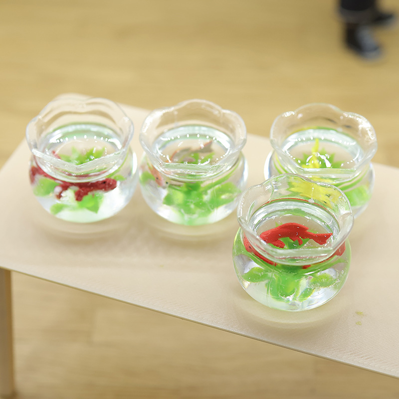 Planted Aquarium Models - Mini-Fischglas mit Goldfischen & Pflanzen, Puppenhaus-Aquarium-Dekoration,